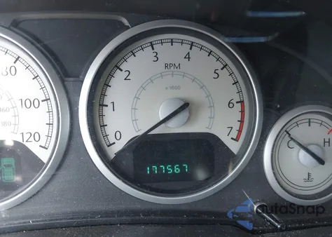 2010 Chrysler Town & Country Touring Plus z USA, uszkodzony, nr VIN 2A4RR8DX1AR361211